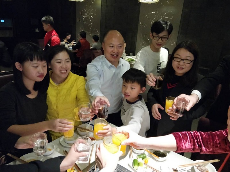 聚力膠粘體驗(yàn)海底撈 聚力膠粘體驗(yàn)海底撈