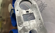 工業(yè)修補(bǔ)劑,金屬砂眼修補(bǔ)專用膠水,超越502膠水千萬(wàn)倍,聚厲牌