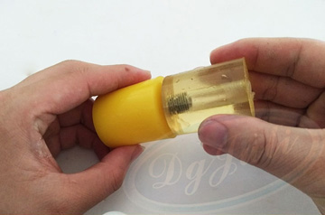 什么膠水可以粘金屬|進口原材料+無氣味全透明|聚力膠水廠家