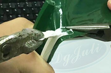 無白化塑料瞬干膠|無白霧塑料快干膠|不發(fā)白塑料速干膠【膠水廠家聚力】