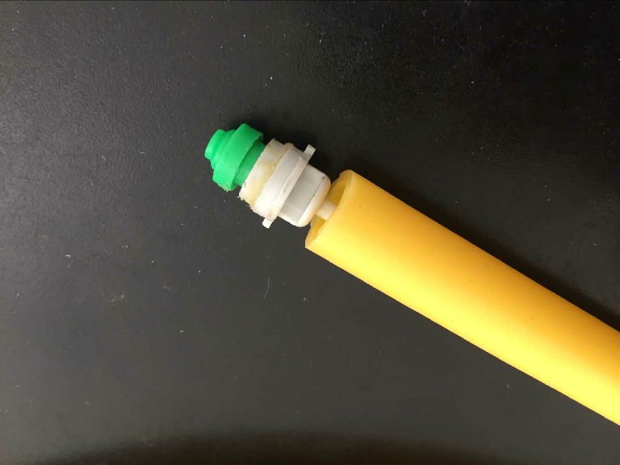 ABS粘橡膠膠水-5秒瞬干+高強(qiáng)度不發(fā)白！{聚力膠水}