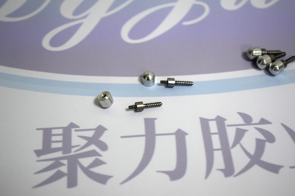 金屬專用瞬間膠水，小面積鐵與鐵粘合膠水的選擇！