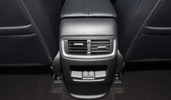 汽車(chē)行業(yè)塑料膠水，找源頭生產(chǎn)廠家聚力，良品率高